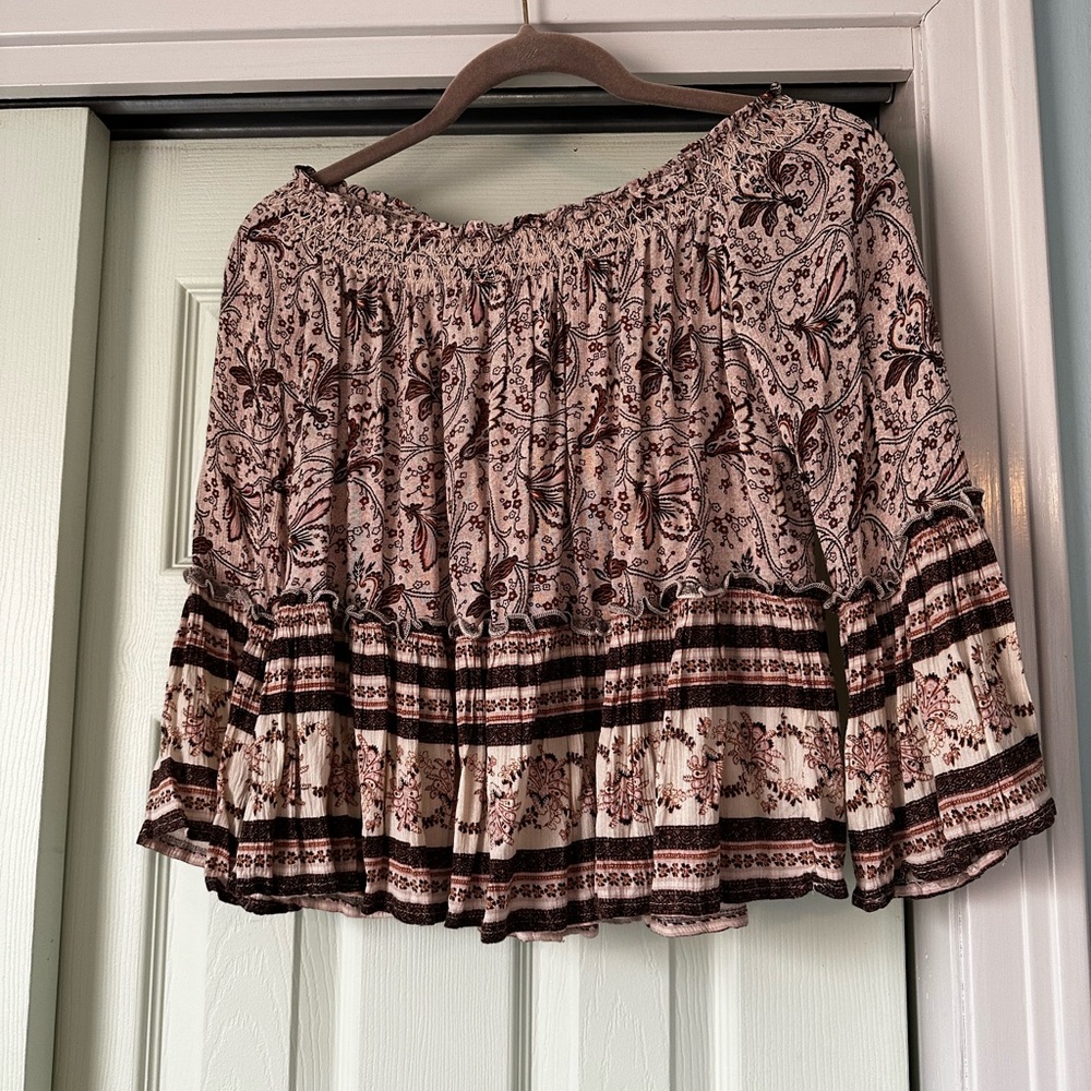 American Eagle Outfitters Flutter Top